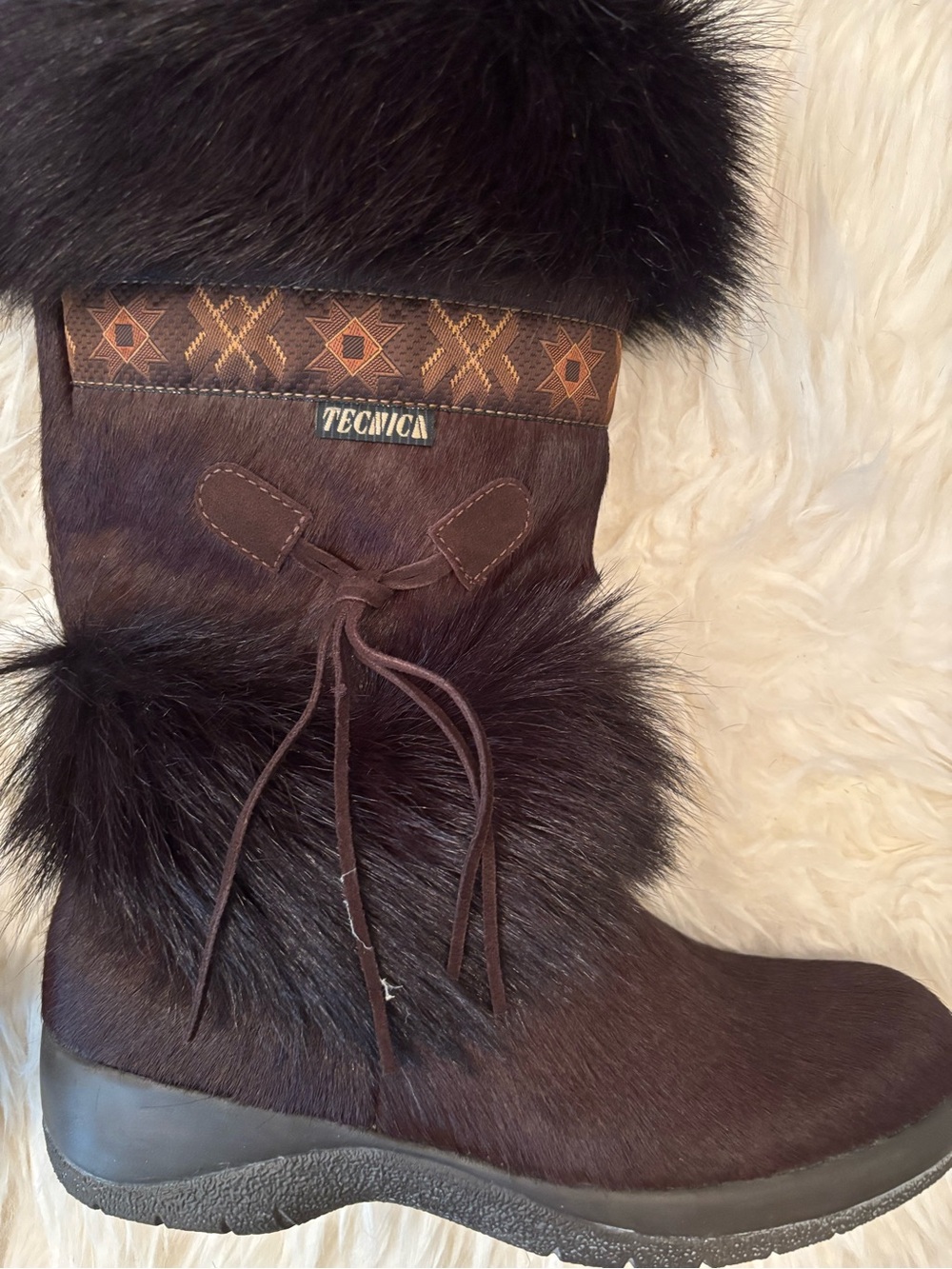 Tecnica Dark Brown Fur-Trim Boot Cuff with Patterned Band